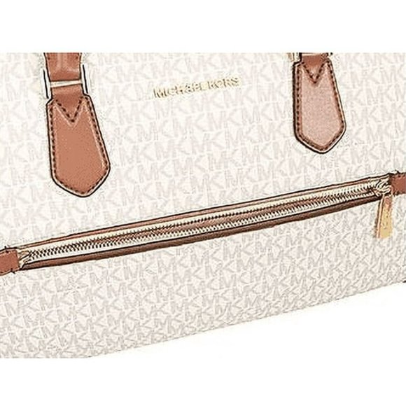 Michael Kors Travel Large Duffle Bag in PVC Signature in vanilla - Picture 7 of 8